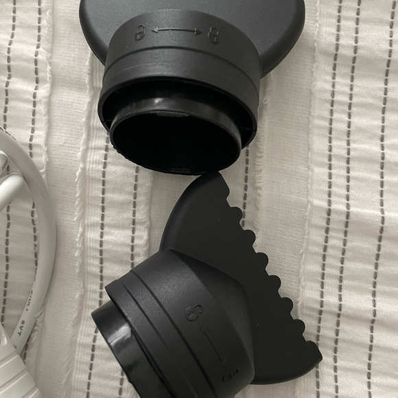 Solia hair dryer - Picture 3 of 4